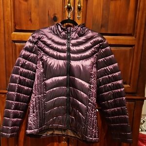 Andrew Marc Purple Puffer, Light, Hood, Premium Down, Packable, XXL Like New